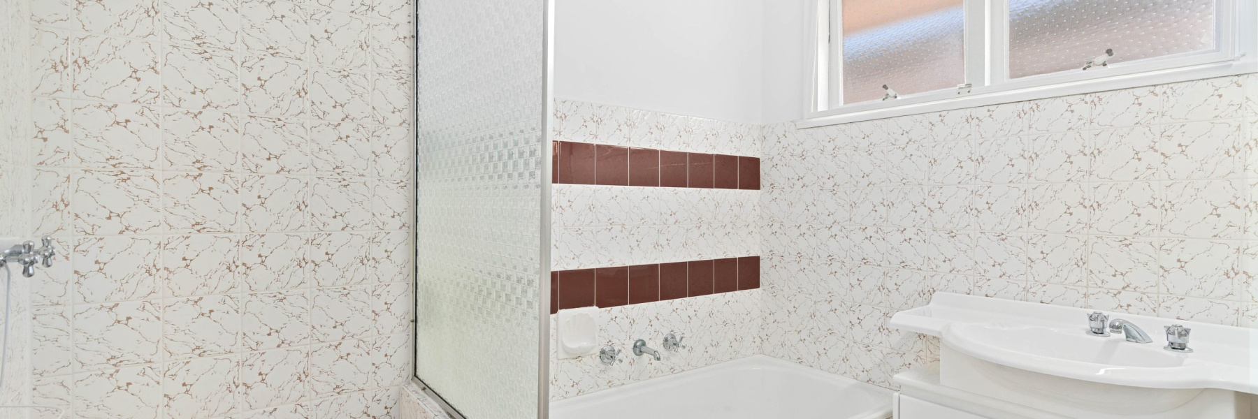 13 Coonong Road, GYMEA BAY, NSW 2227 AUS