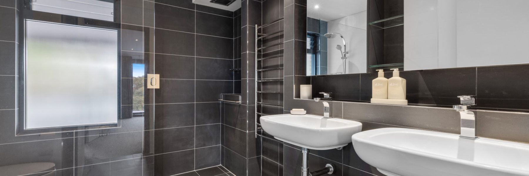 38 Greenhaven Road, GRAYS POINT, NSW 2232 AUS