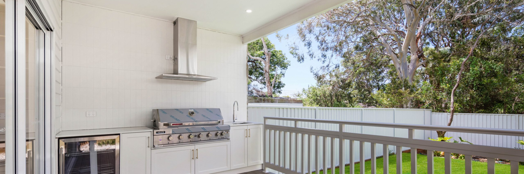 2/38 Wallumatta Road, CARINGBAH, NSW 2229 AUS