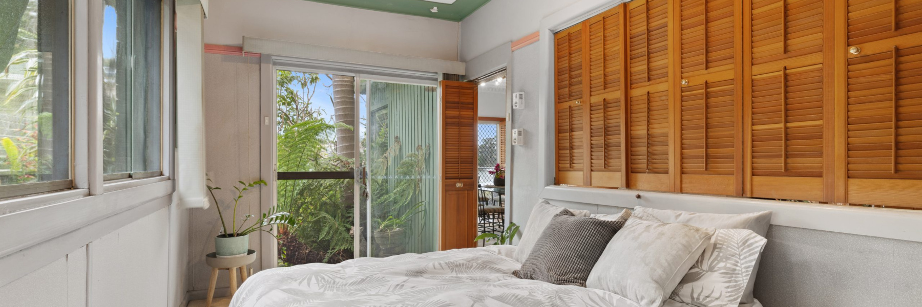 8 Green Point Road, OYSTER BAY, NSW 2225 AUS