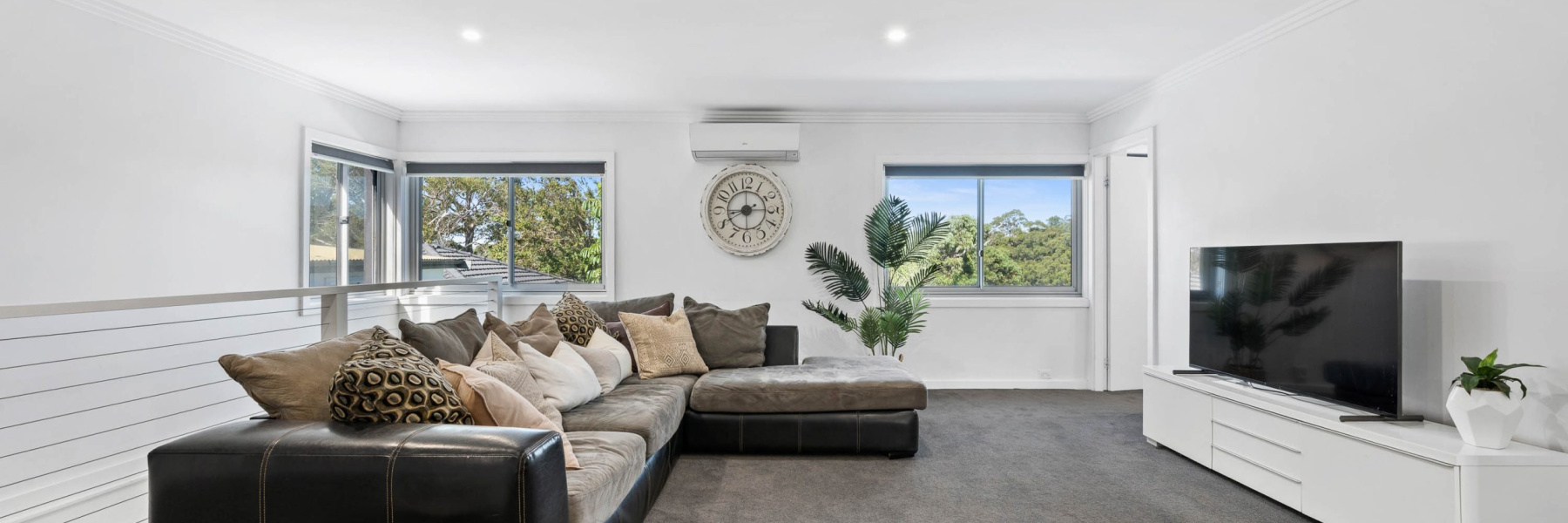 79 Bunarba Road, GYMEA BAY, NSW 2227 AUS