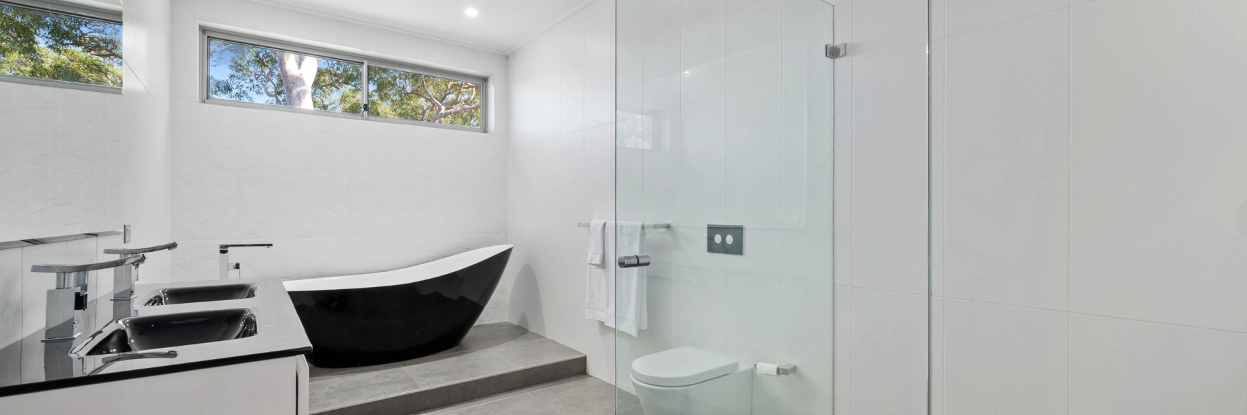 79 Bunarba Road, GYMEA BAY, NSW 2227 AUS