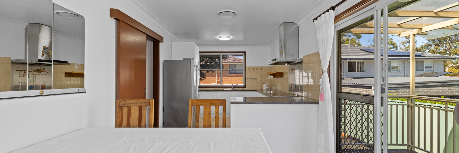 37 Milburn Road, GYMEA, NSW 2227 AUS