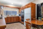 82 Holt Road, TAREN POINT, NSW 2229 AUS