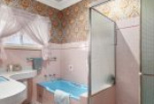 82 Holt Road, TAREN POINT, NSW 2229 AUS