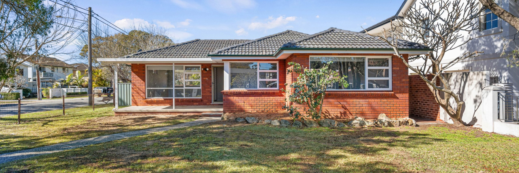 2 Moyran Parade, GRAYS POINT, NSW 2232 AUS