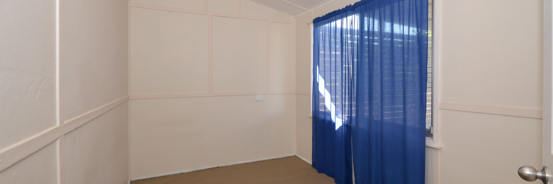 261 The Boulevarde, MIRANDA, NSW 2228 AUS