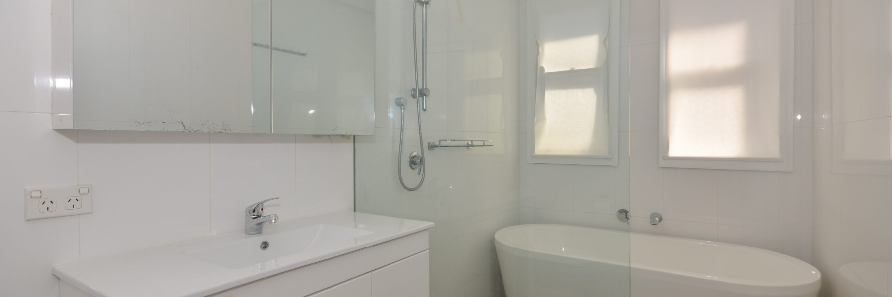 261 The Boulevarde, MIRANDA, NSW 2228 AUS