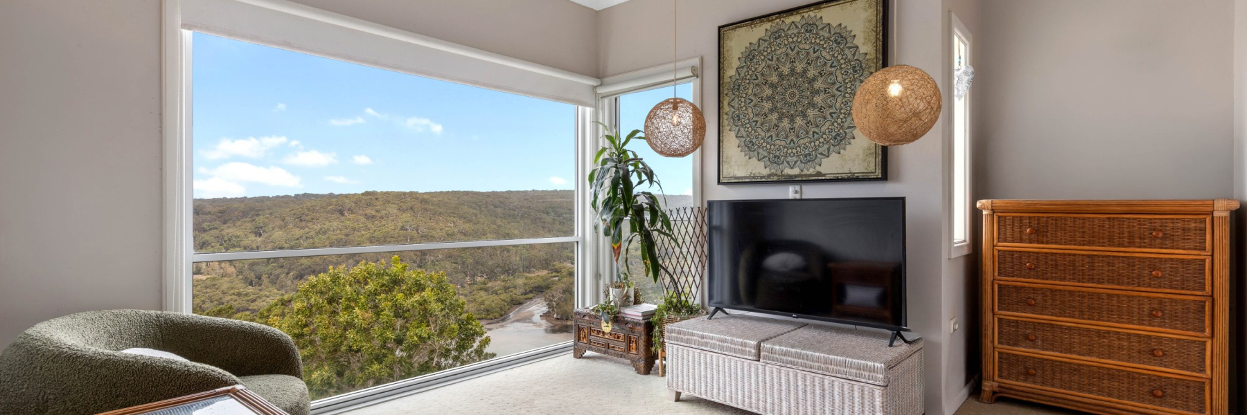 10 Moyran Parade, GRAYS POINT, NSW 2232 AUS