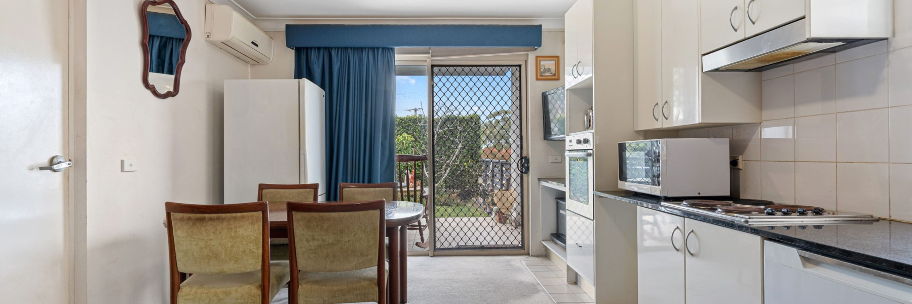 2/237 Gymea Bay Road, GYMEA BAY, NSW 2227 AUS